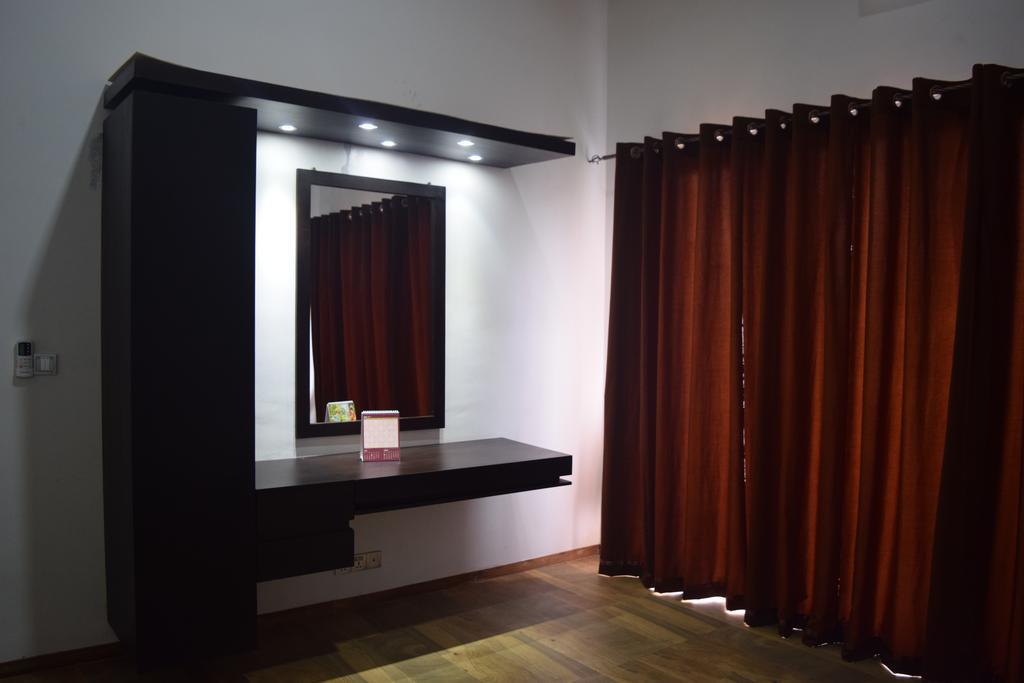 Bee View Home Stay Kandy Luaran gambar